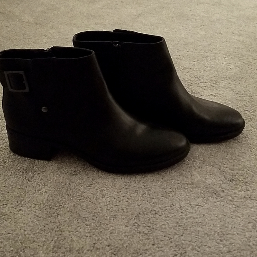 Black Easy Spirit boots